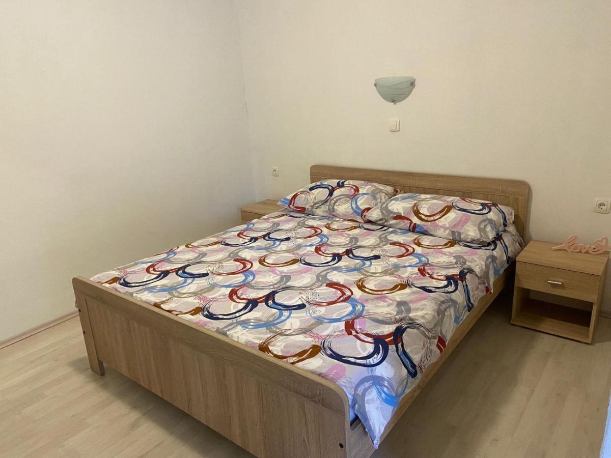 Apartman Nina Posedarje Esterno foto